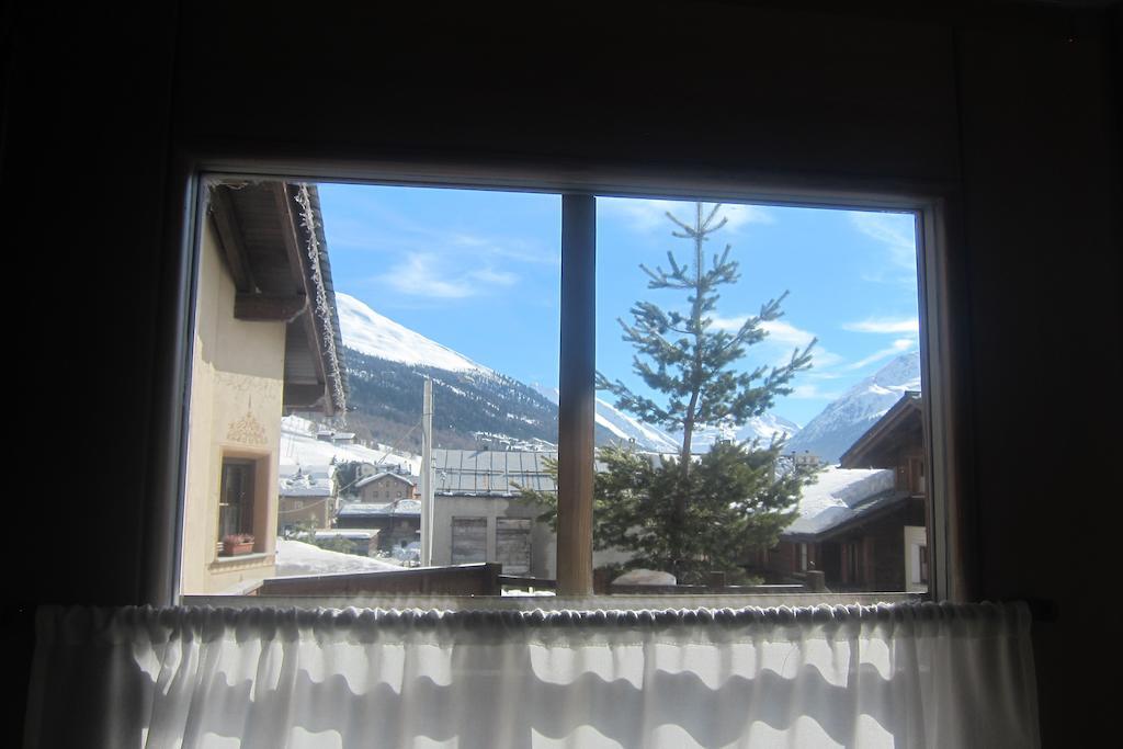 Chalet Rin Da Pemont Livigno Exterior photo
