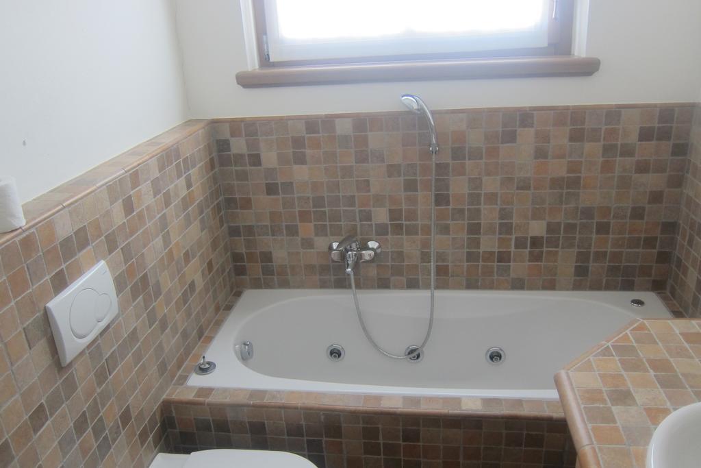 Chalet Rin Da Pemont Livigno Room photo